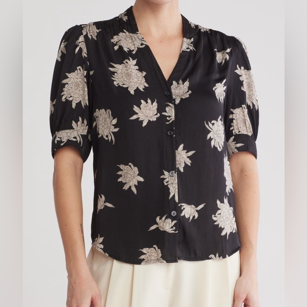 T Tahari Shirt Sleeve Floral Black Blouse